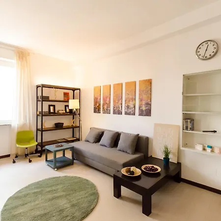 Rotapartment - * 몬차