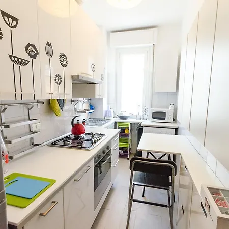 Rotapartment - *